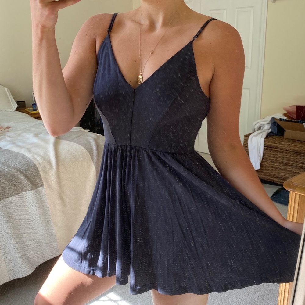 URBAN OUTFITTERS Romper! Size: M, Color: Navy Blue